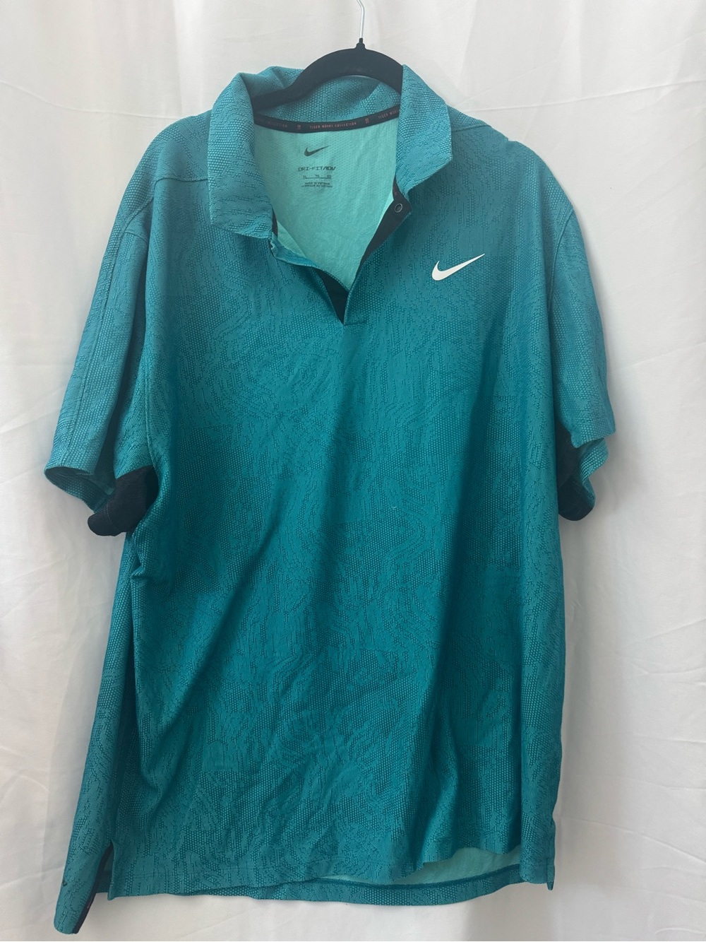 Nike Men's Teal Green Performance Polo with White Swoosh Tiger Woods line